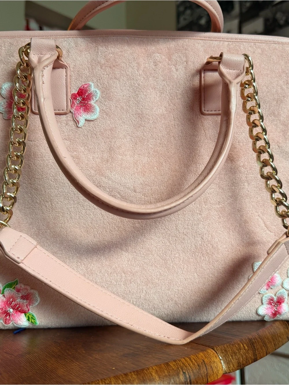 Customer Juicy Couture Cherry Blossom Pink Beach Tote